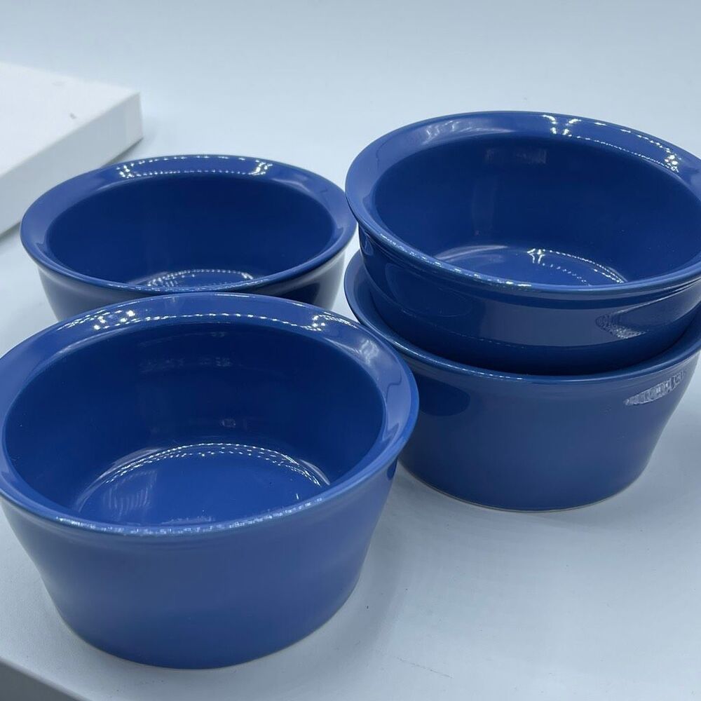 Corningware set of 4-7 ounce Creation stoneware ramekins blue